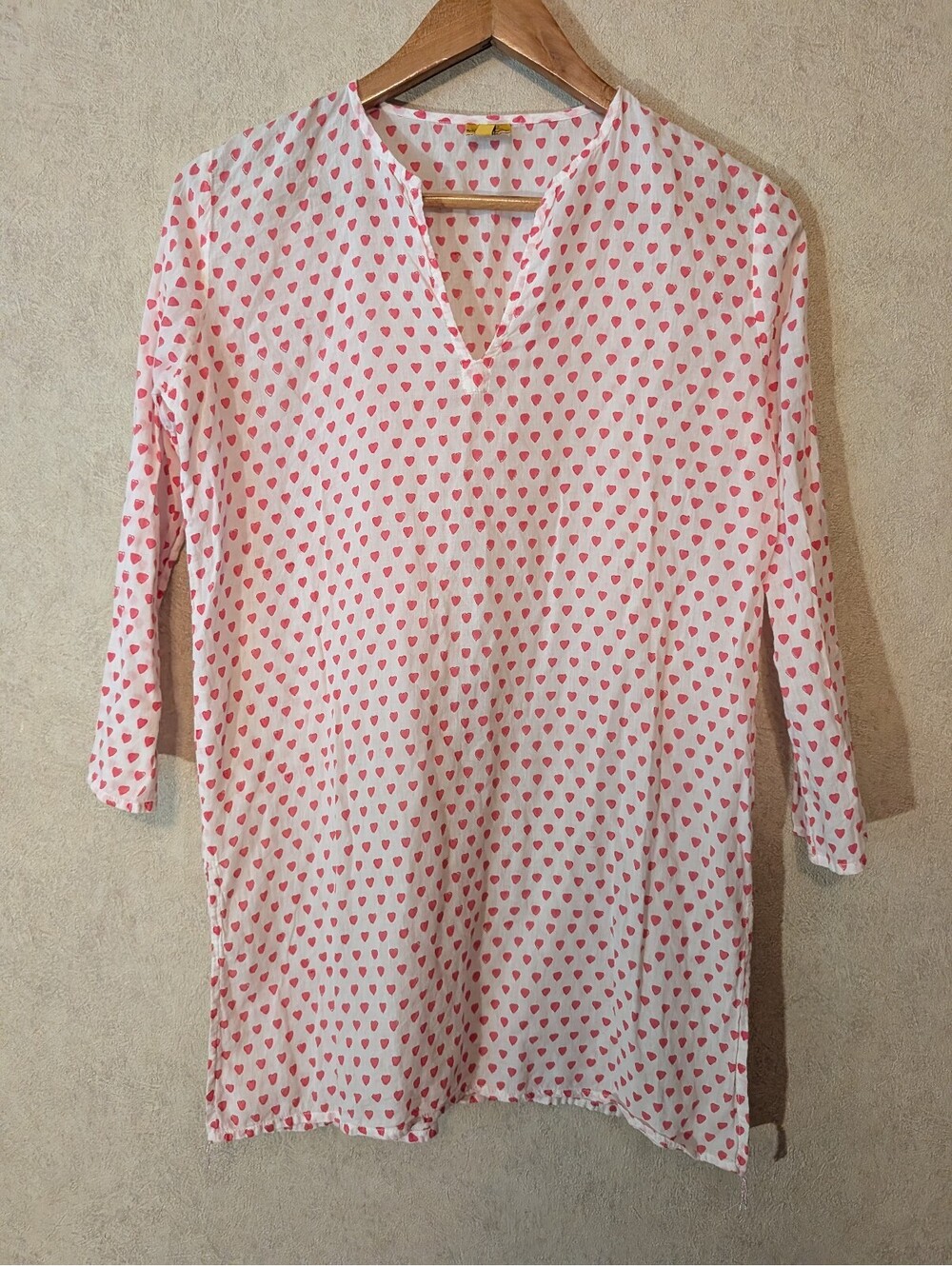 ROBERTA ROLLER RABBIT white pink heart kaftan top sz XS